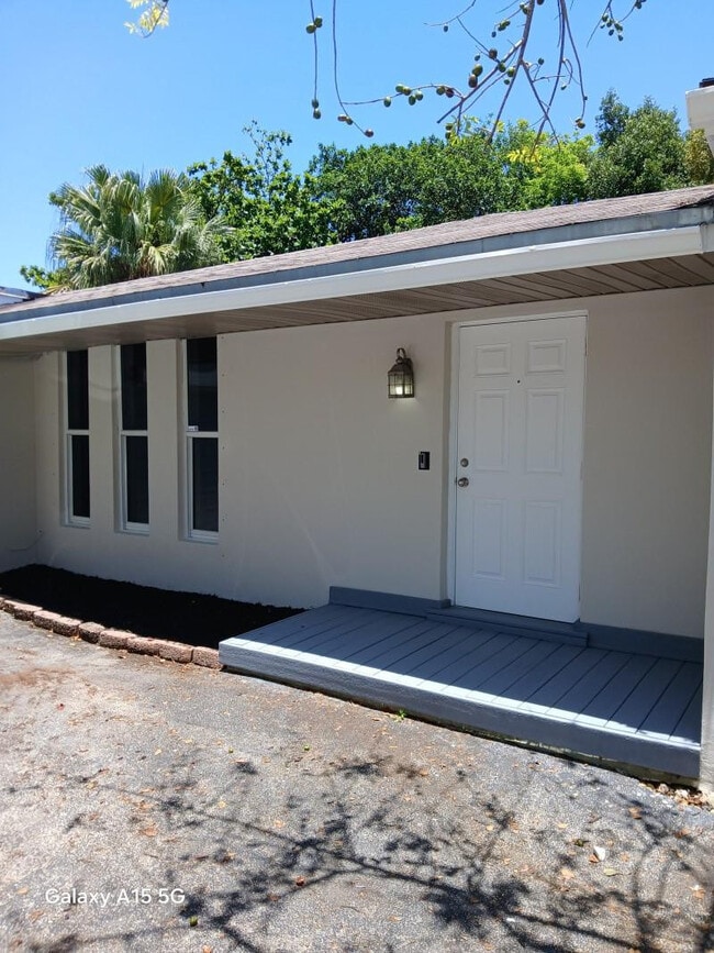 Photo - 17131 SW 85th Ave