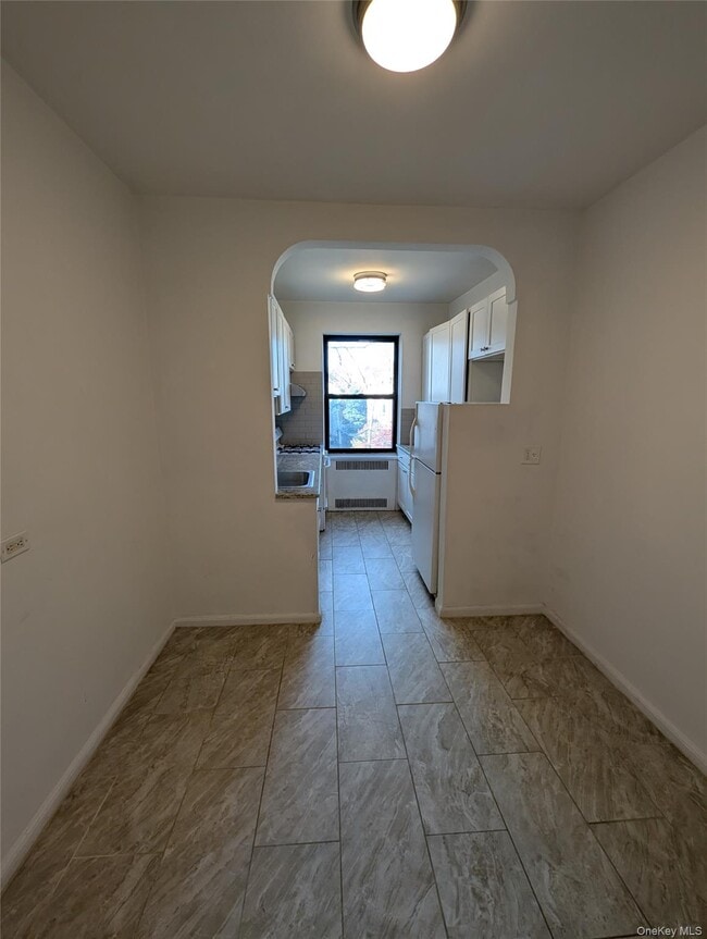 Photo - 2 Greenridge Ave Unit 2S