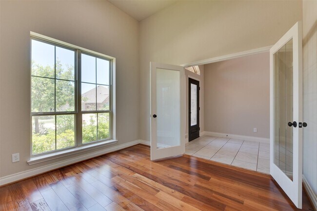 Photo - 18106 Nisbet Crossing