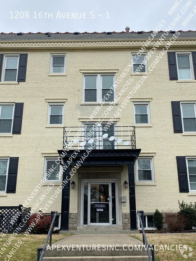 Building Photo - 1208 16th Ave S Unit 1 Rental