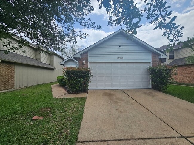 17051 Carbridge Dr