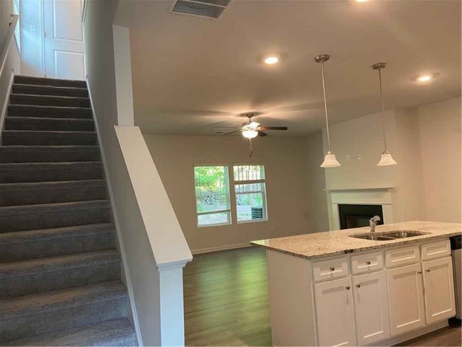 Photo - 3442 Abbey Wy