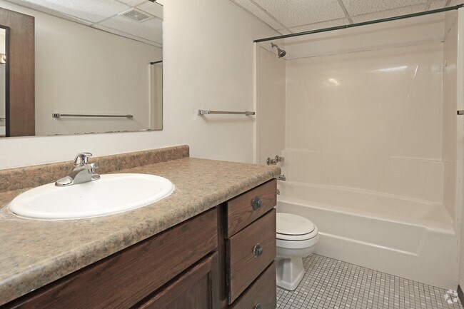 Photo - Driftwood Plaza