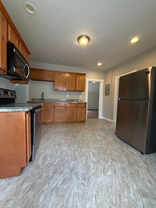 Photo - 30 Goddard St Unit 3