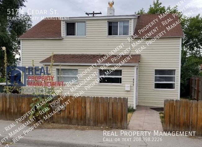 Building Photo - 517 E Cedar St