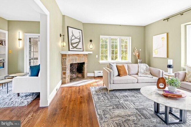Photo - 7704 Crossland Rd