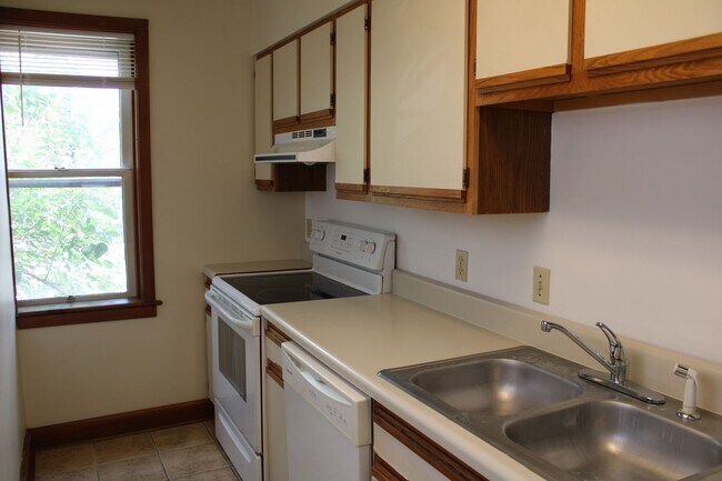Photo - 1006 N 3rd St Unit 1006 1/2  2