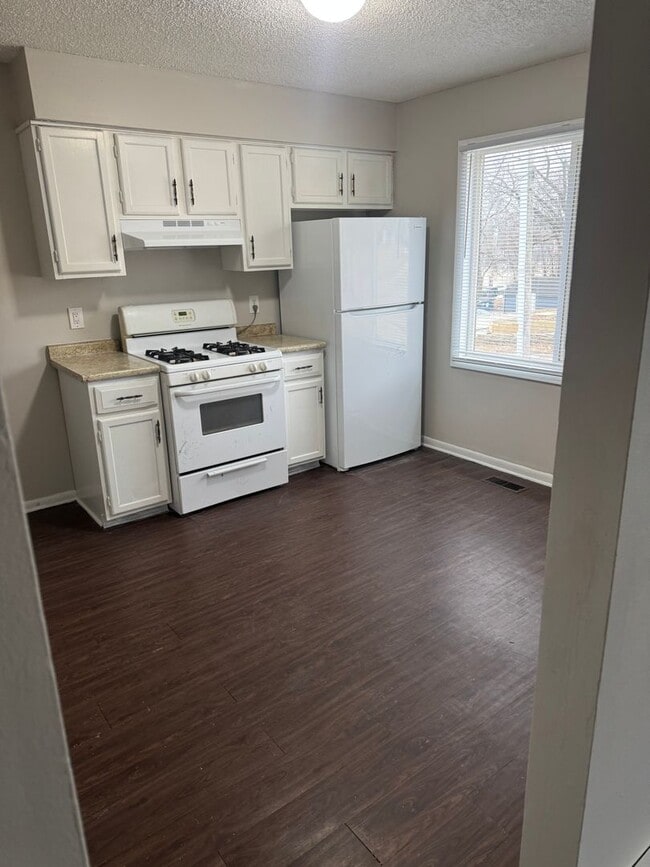 Photo - 927/929 Herold Avenue Unit 927