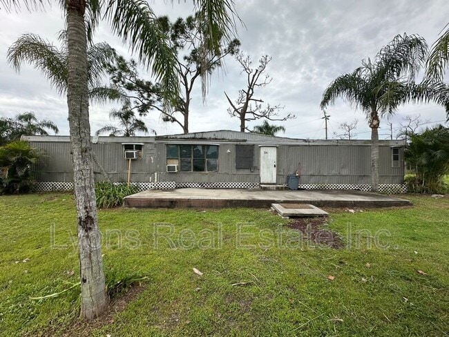 Building Photo - 8086 Heck Dr Unit #1A Rental