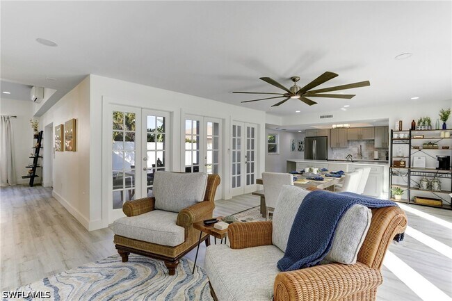 Photo - 10842 Vanderbilt Dr