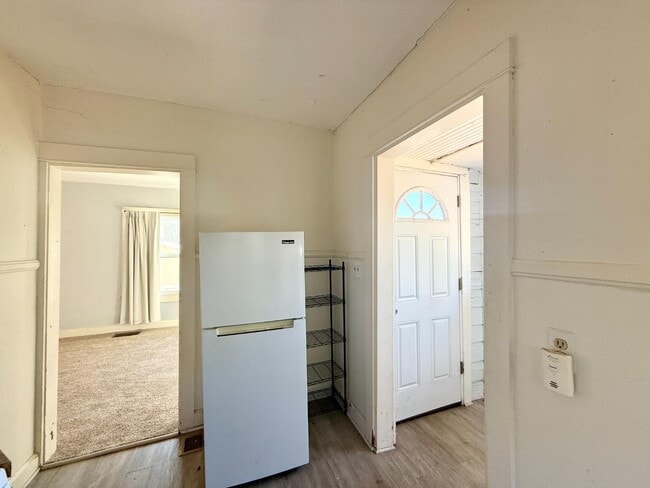 Photo - 1435 1/2 15th St N. - 1435 1/2 15th St N