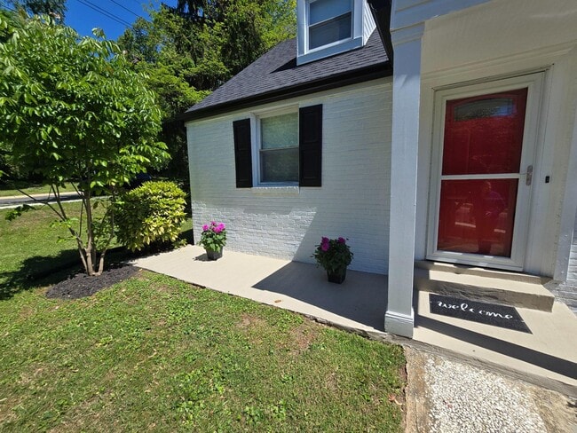 Photo - 2209 Quinton Rd