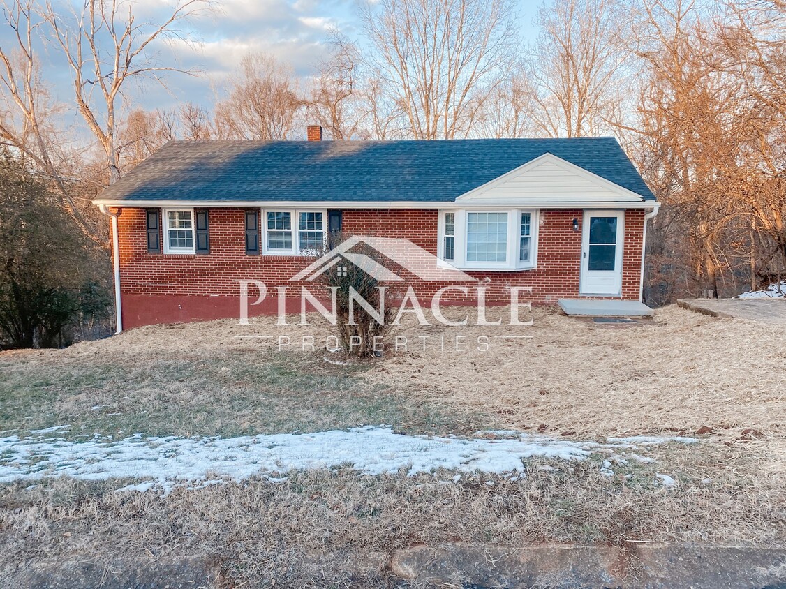 Photo - 1210 Dandridge Dr (Lynchburg, VA)