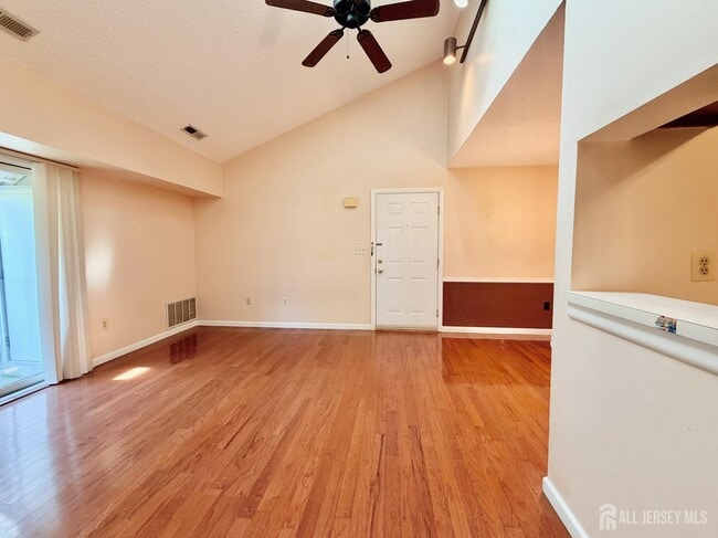 Photo - 2310 Ravens Crest Dr