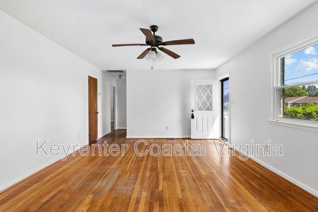 Photo - 1100 Wilson Rd