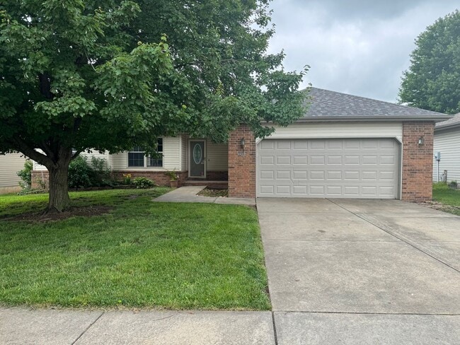 3 Bedroom | 2 Bathroom | 2 Car Garage - 3 Bedroom | 2 Bathroom | 2 Car Garage House