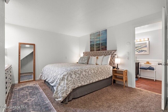 Photo - Beautiful Furnished ADU!