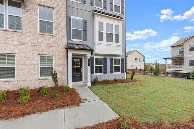 Photo - 104 Agnew Wy