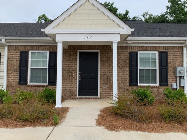 Building Photo - 179 Buckhaven Way