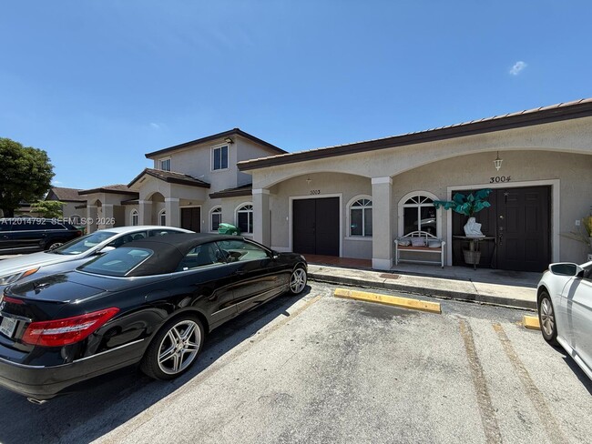 Building Photo - 18858 NW 85th Ct Unit 3003