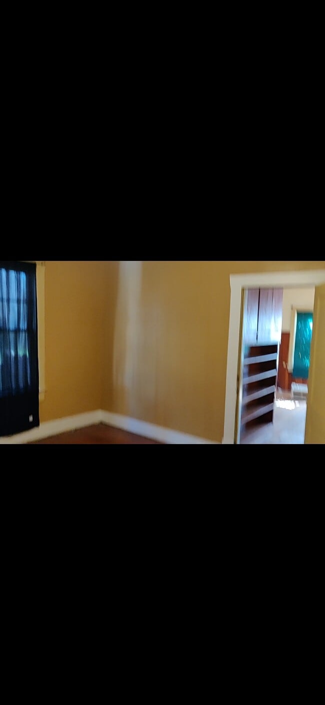 Photo - 1723 W 18th St