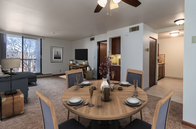 Park Plaza Apartments