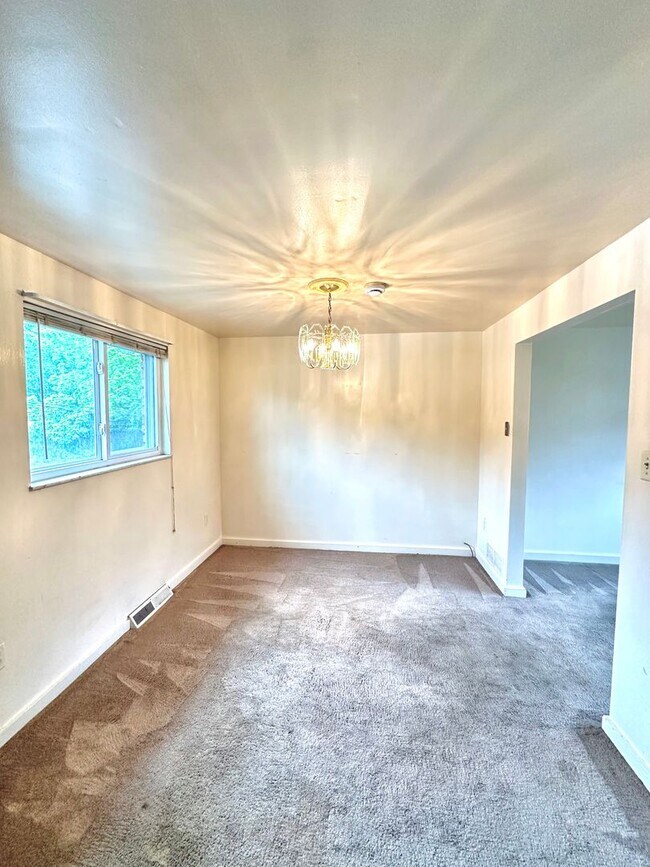 Photo - Well-Maintained 2 Bed, 1 Bath Townhome in Munhall - Central AC & Heat, Integral Garage - Availabl...