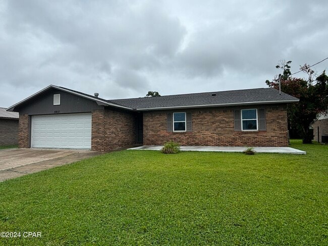 Building Photo - 5917 Howard Rd