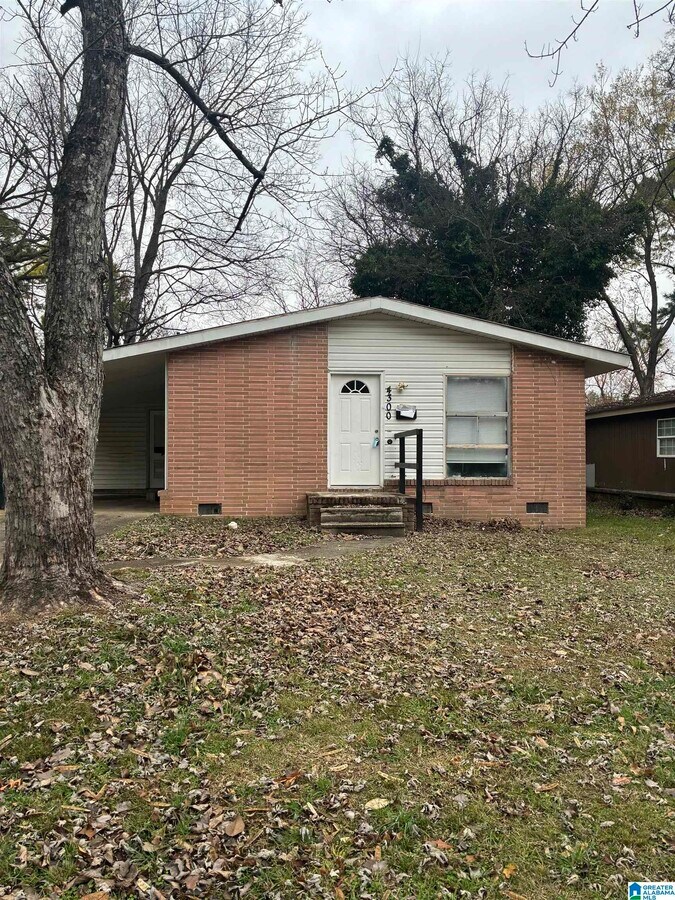 Photo - 4300 49th Ave N