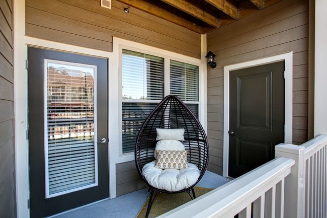 Avonlea Creekside