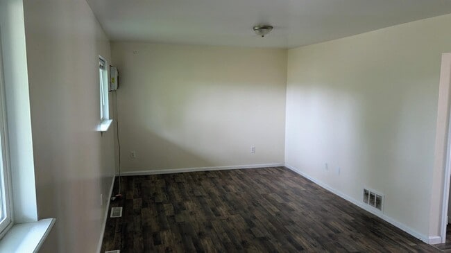 Photo - Greenfield Apartments