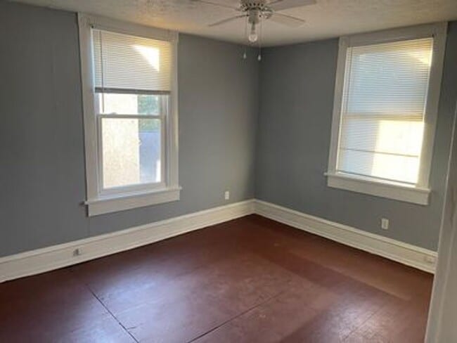 Photo - 4 bedroom house RVA North SIde