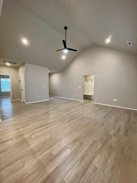 Photo - 672 Brimwood St