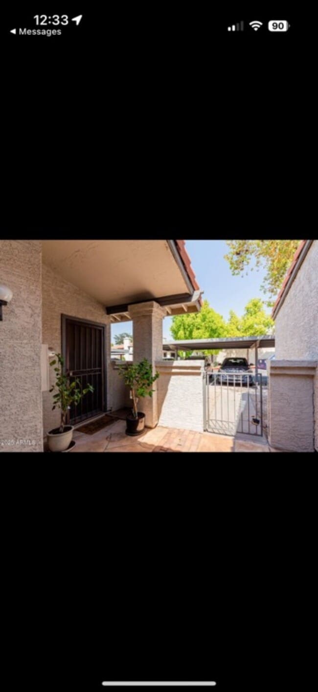 Photo - 1718 S Longmore