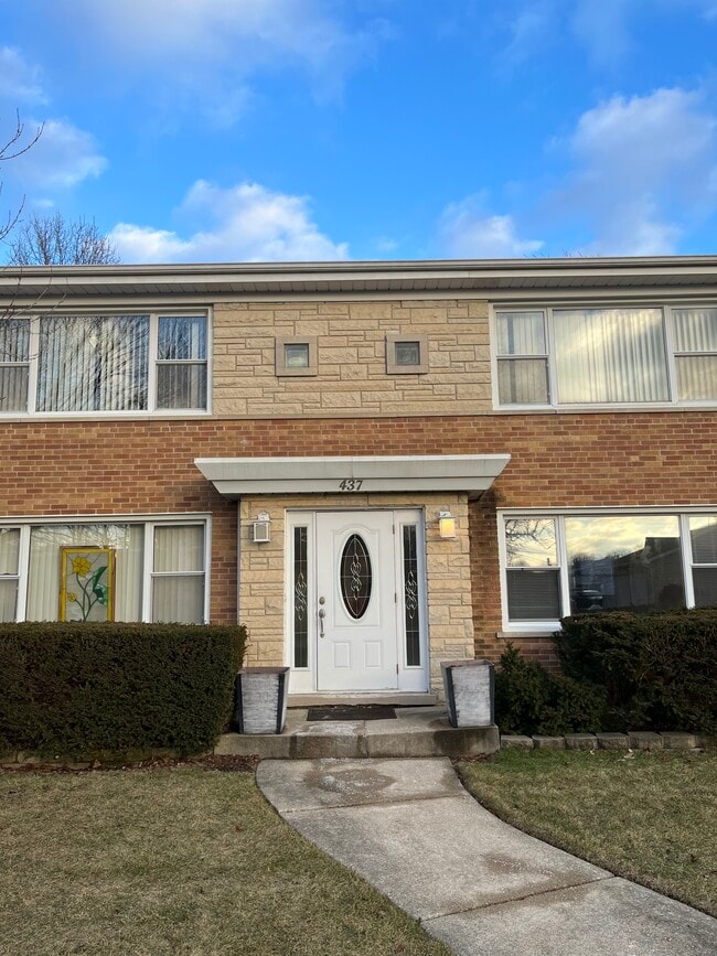 437 Graceland Ave Unit 1S