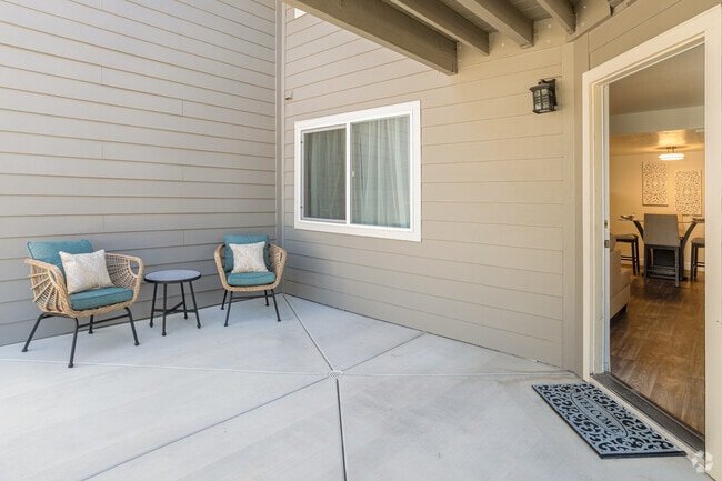 1BR, 1BA - 603SF