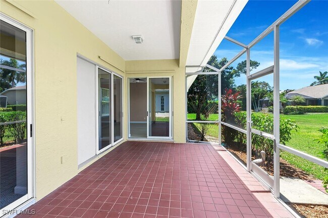 Photo - 2389 Piccadilly Circus