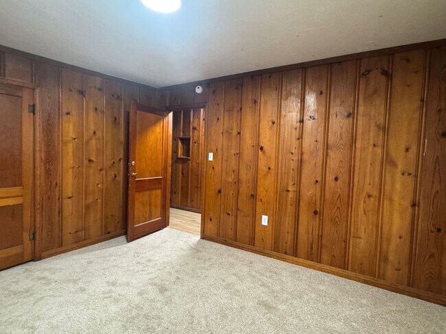 Photo - 813 SW E Ave Unit 813 SW E Ave Apt A