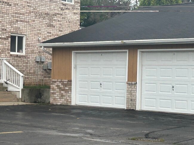 1513 E Harding Dr Unit Walden 4-PLEX