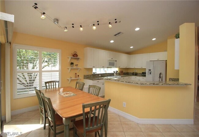 Photo - 2322 Butterfly Palm Dr