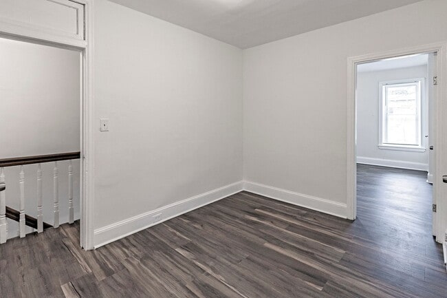 Photo - 3 bedroom, 1 bath updated home in The City...