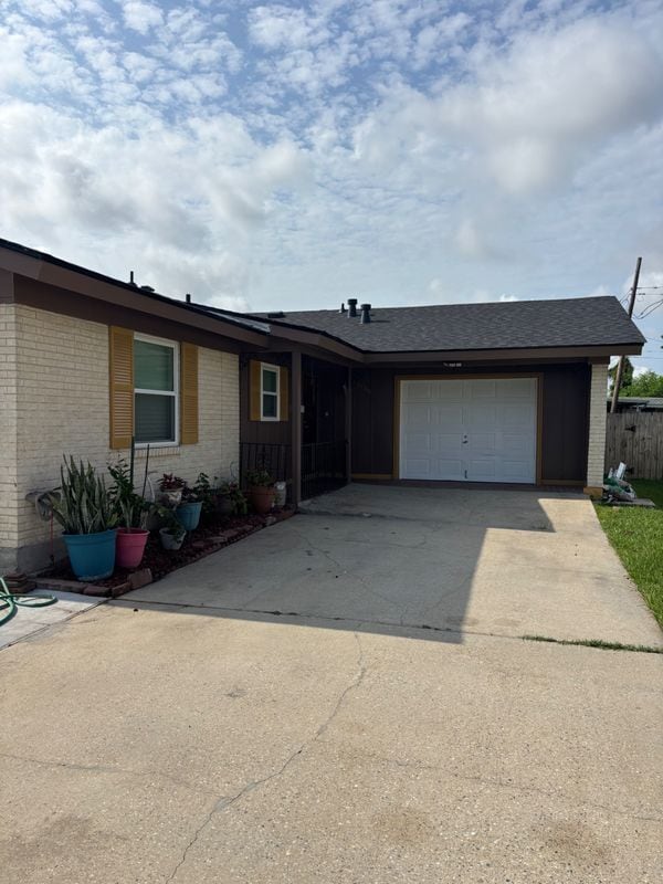 2160 Esplanade Pl