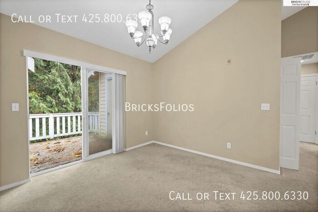 Photo - Your Dream Condo in Bothell: Designer Deta... Unidad APT L201