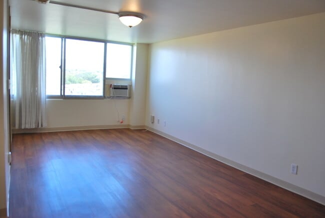 Photo - 1060 Kamehameha Hwy Unidad 901A