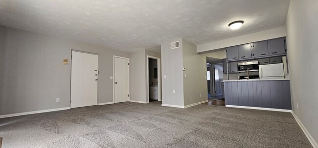 Photo - 3805-3817 Briar Pl