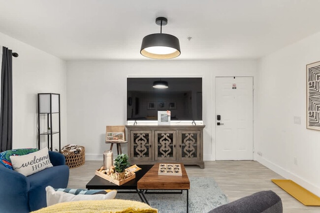 Photo - 2360 SW Archer Rd Unidad ID1355833P