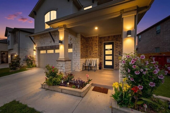 Photo - 1312 Westborough Ln