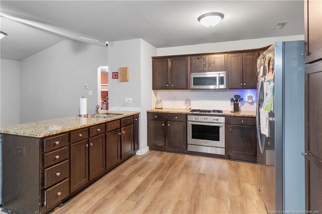 Photo - 140 Denning Farms Ln