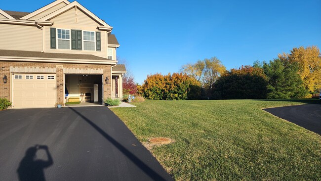 Photo - 2080 Canyon Creek Ct Townhome