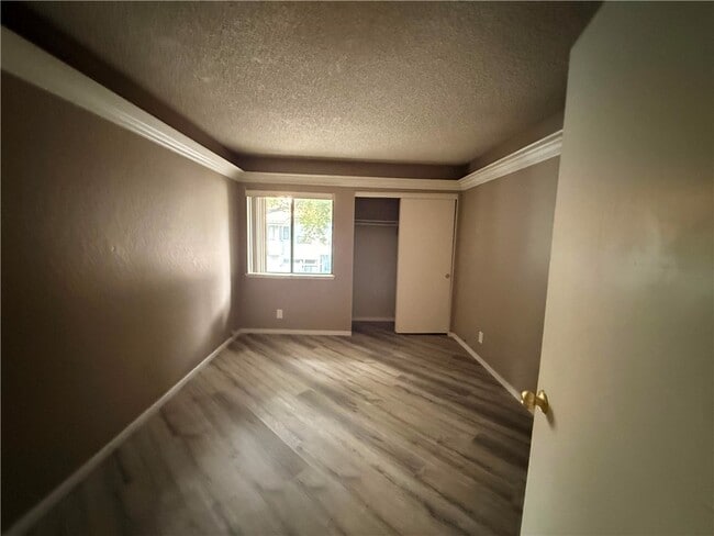 Photo - 63 Willowcrest Ln